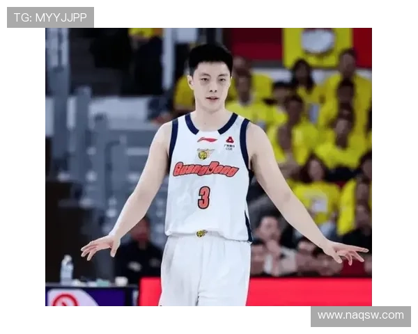 广东G2赛后胡明轩MVP冰袋